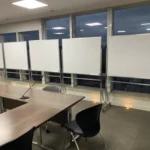 Quadros Brancos Magnéticos com Rodízios